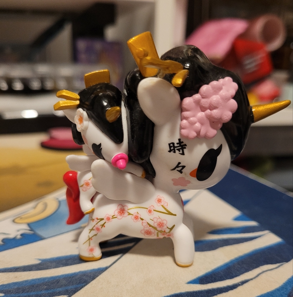 Tokidoki Unicorno Bambino Sakura figure blind box